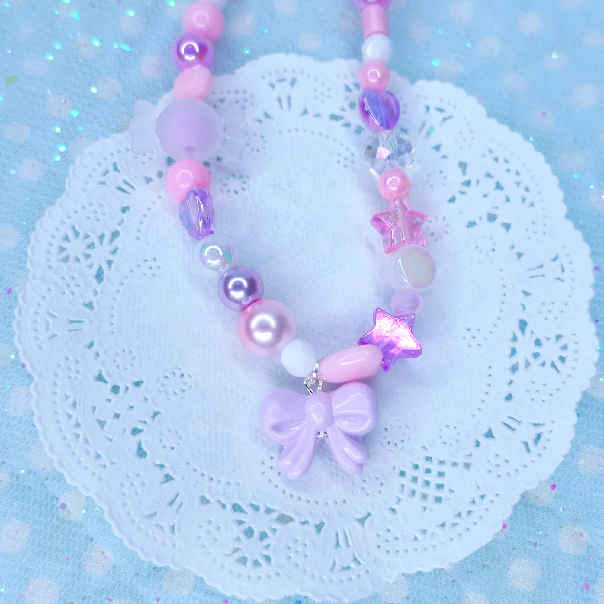 Lilac Bow Phone Beads