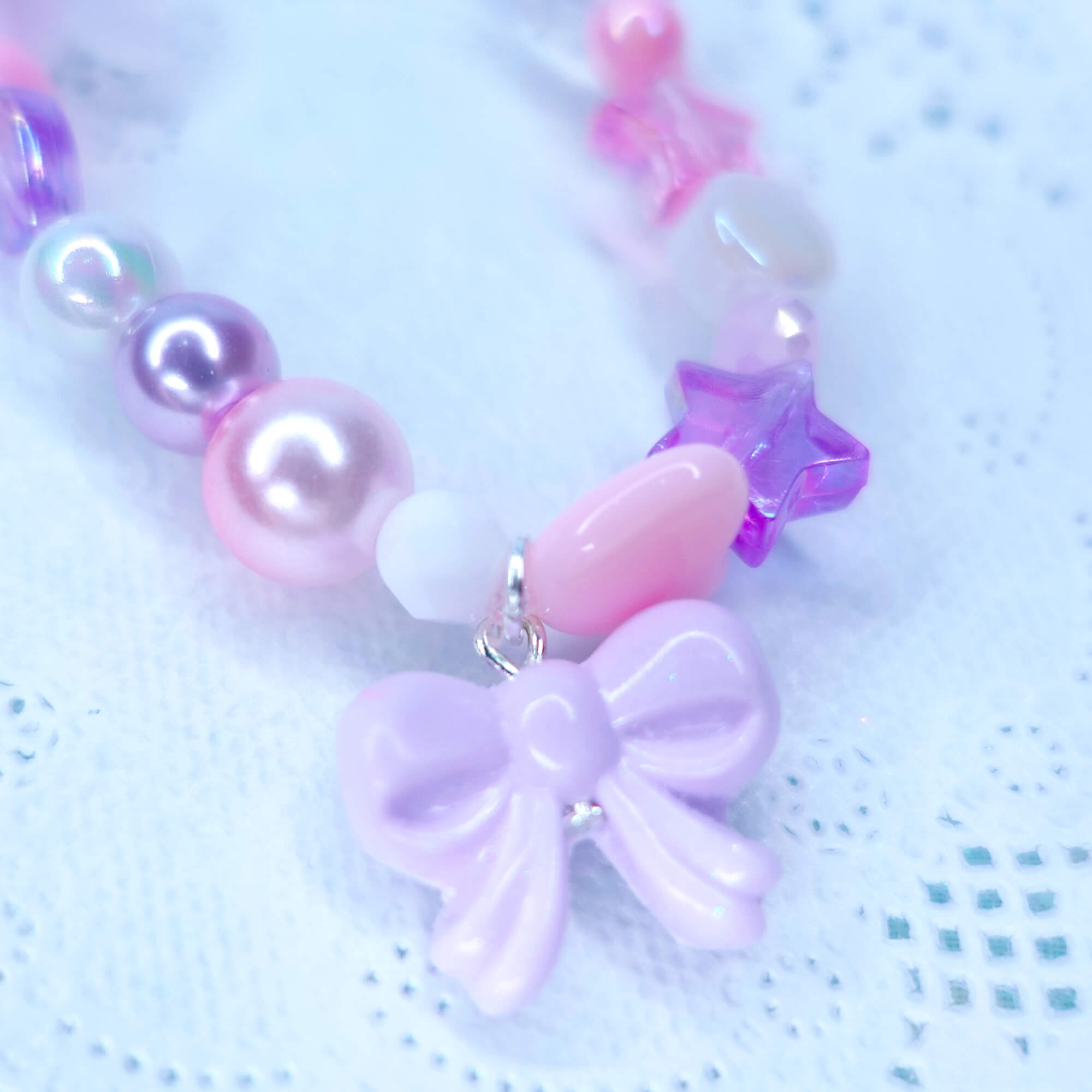 Lilac Bow Phone Beads - Image 2