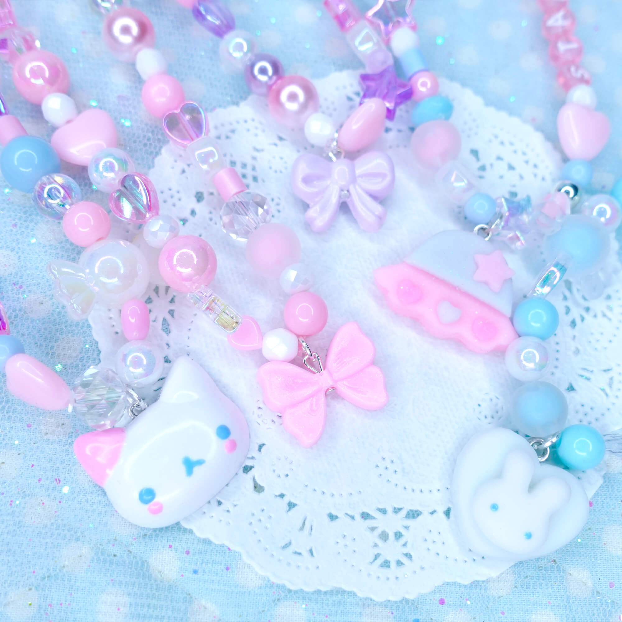 Lilac Bow Phone Beads - Image 3
